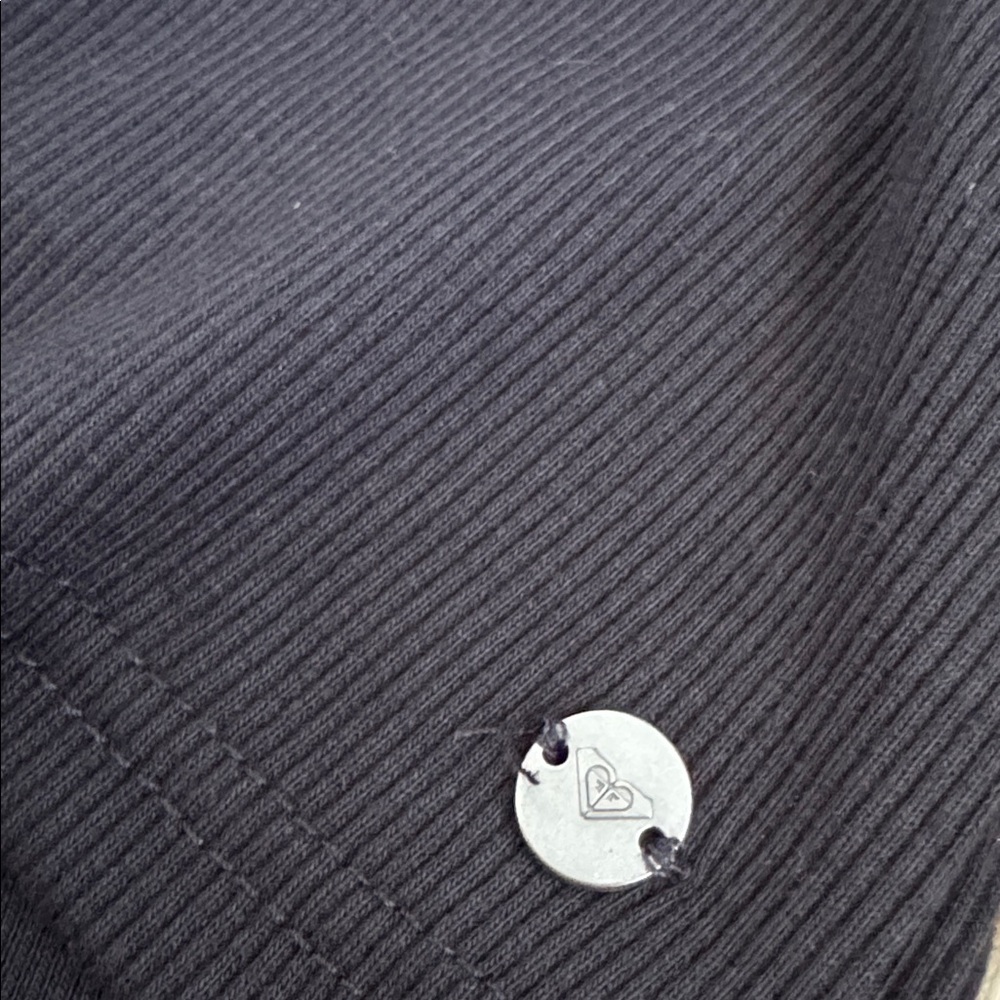 NWOT Roxy Ribbed Long Sleeve - Picture 5 of 5